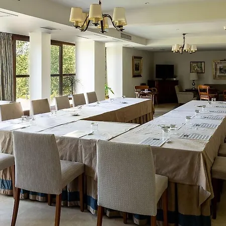 Hotel De 4*