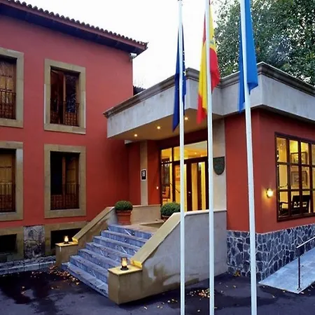 De 4* Gijón