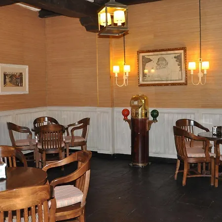 Hotel De