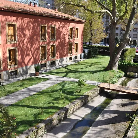 Hotel De 4*