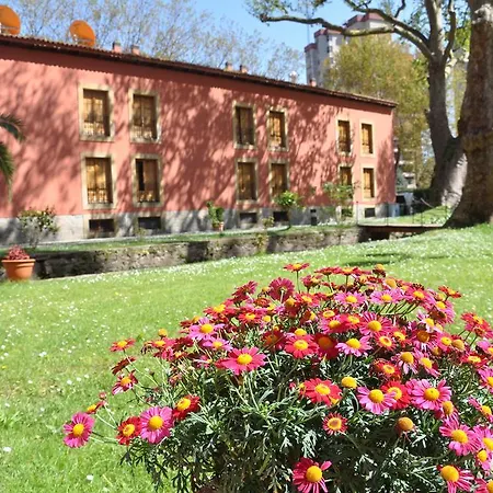 Hotel De 4*